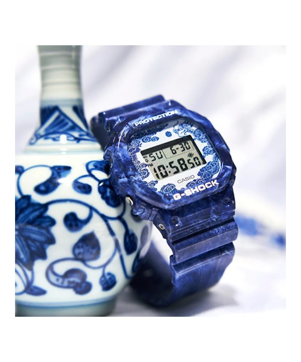 RELOJ CASIO G-SHOCK DW-5600BWP-2DR- AZUL - Image 3