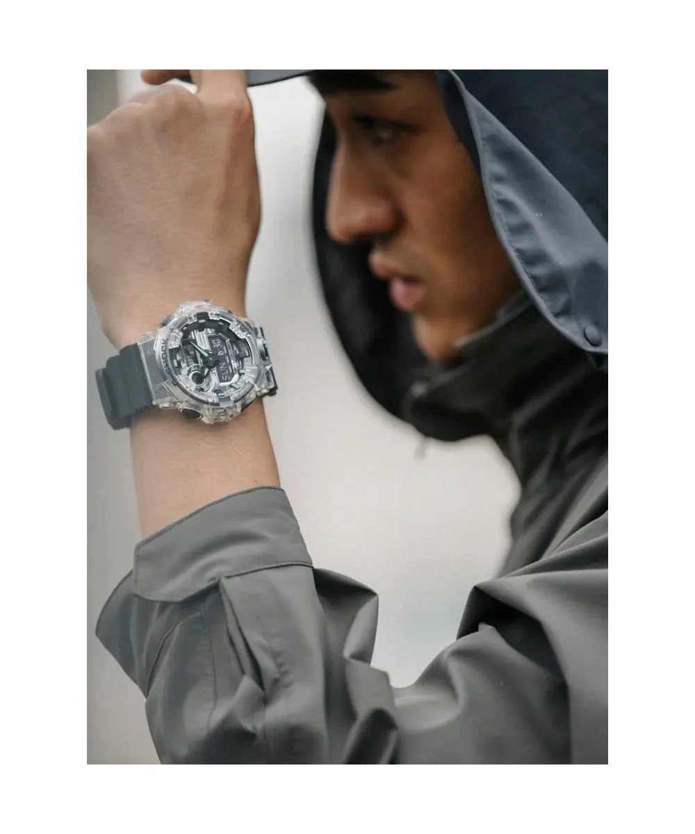 RELOJ CASIO G-SHOCK GA-700SKC-1ADR- GRIS - Image 2