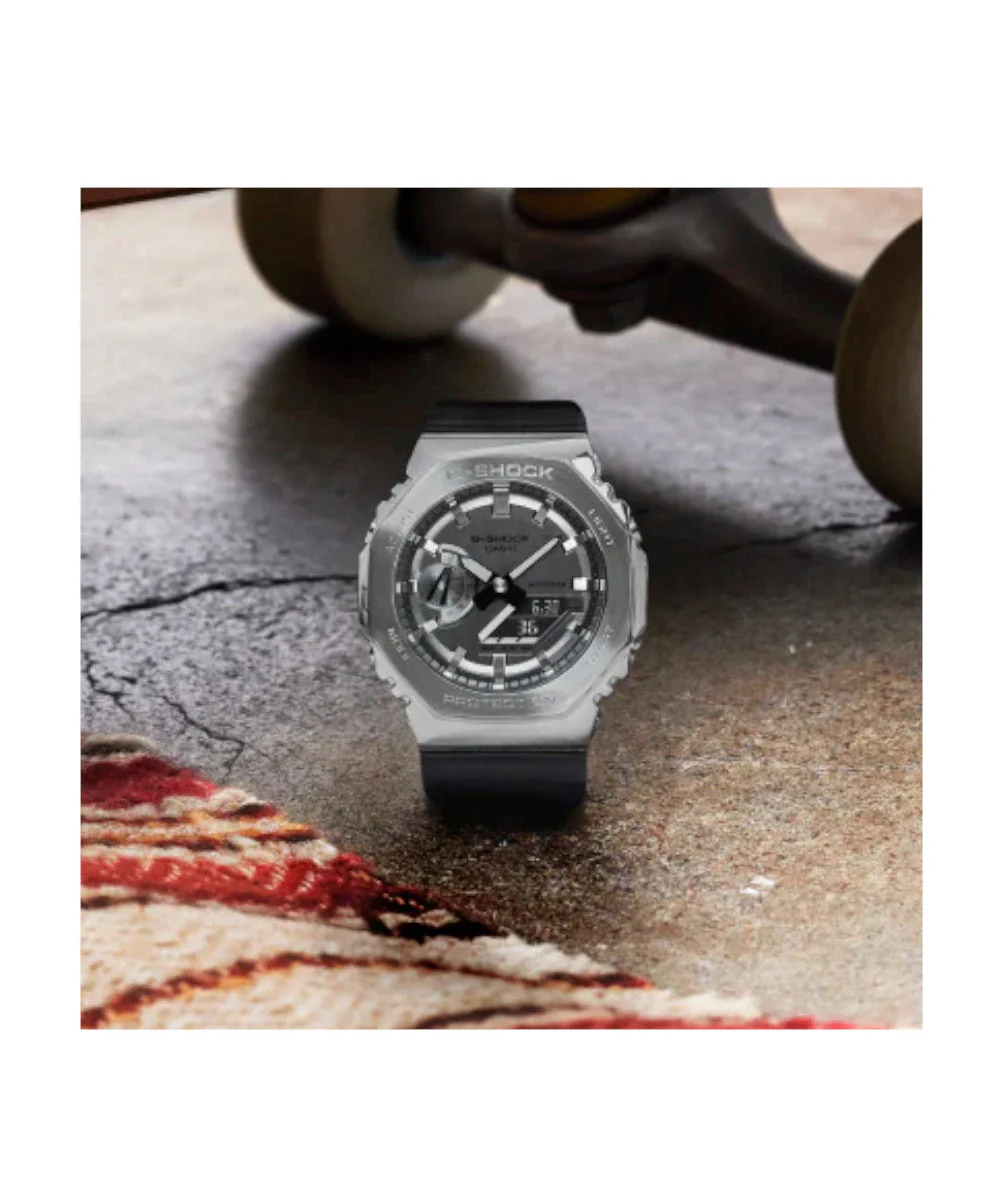 RELOJ CASIO G-SHOCK GM-2100-1ADR- GRIS - Image 3