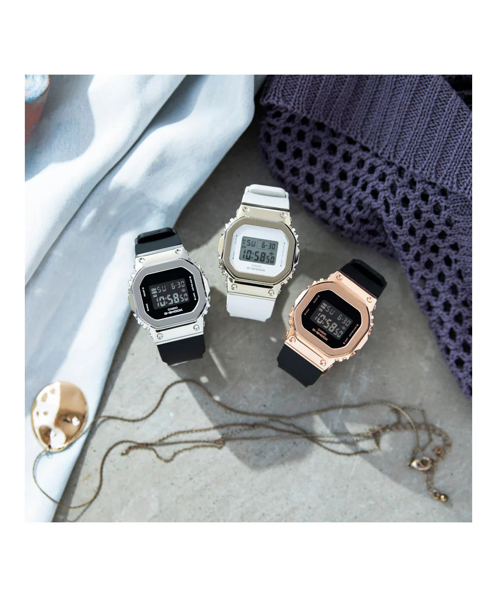 RELOJ PARA MUJER CASIO G-SHOCK GM-S5600SK-7DR -GRIS - Image 3