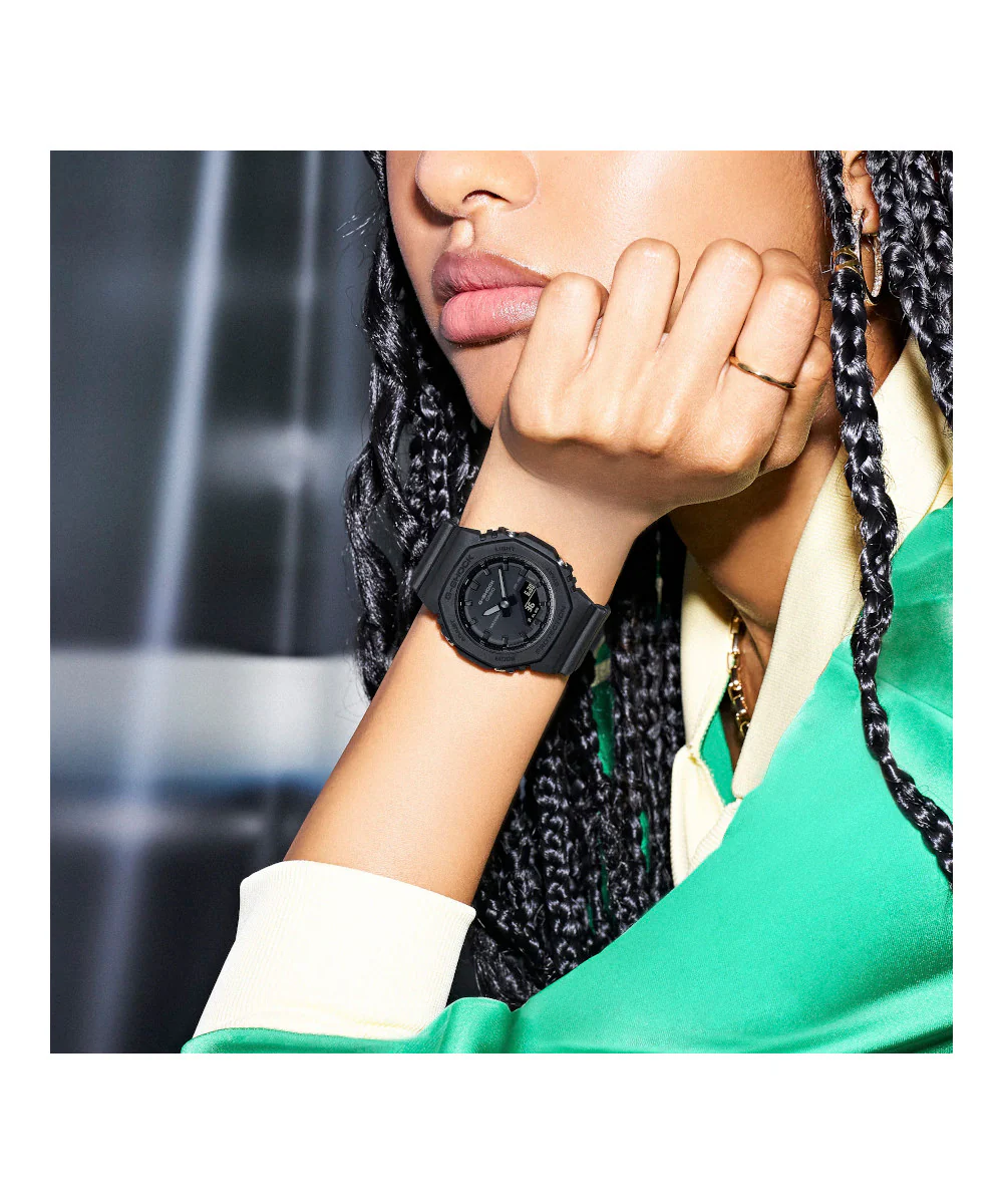 RELOJ PARA MUJER CASIO G-SHOCK  GMA-P2100BB-1ADR -NEGRO - Image 2
