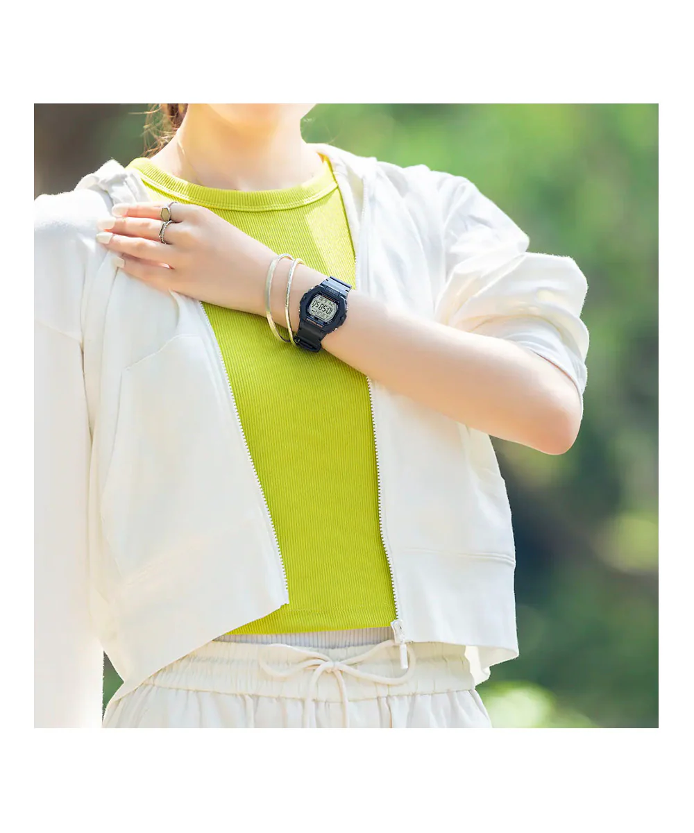 RELOJ PARA MUJER CASIO LWS-2200H-1AVDF -NEGRO - Image 2