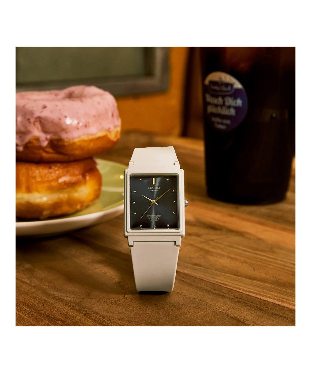 RELOJ MQ-38UC-8ADF -BLANCO - Image 3