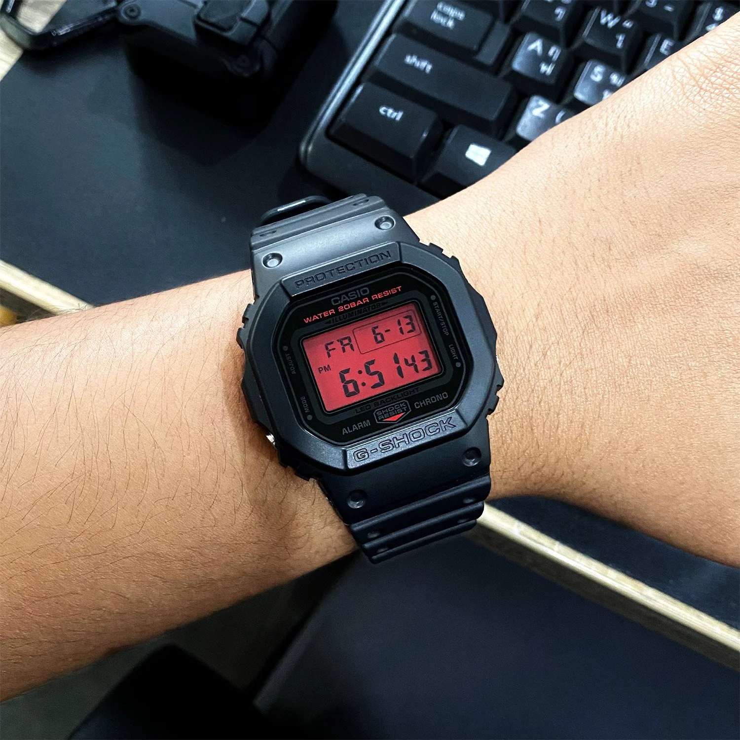 RELOJ CASIO G-SHOCK DW-5600BBR-1DR - NEGRO - Image 2