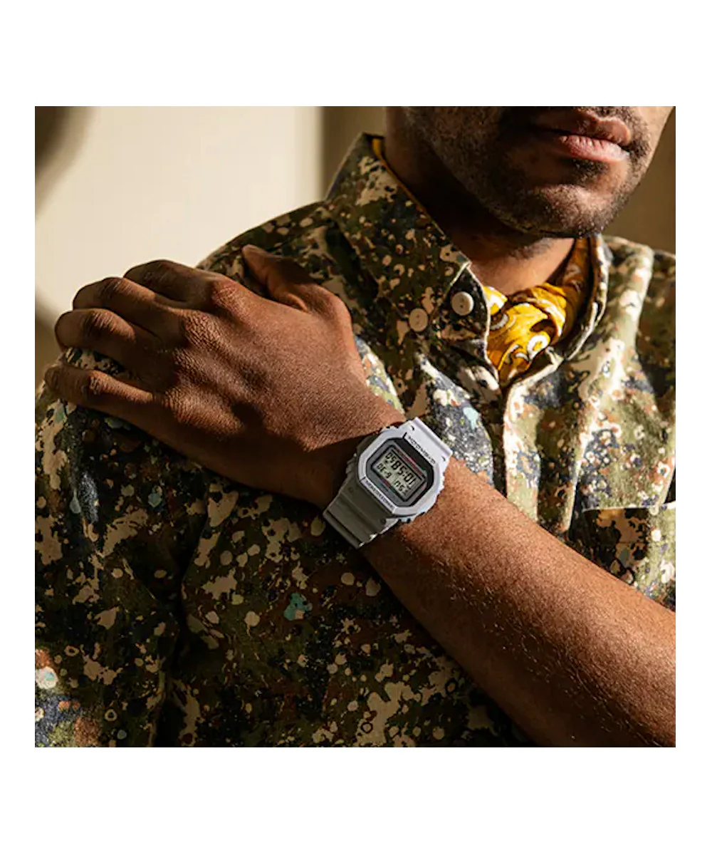 RELOJ CASIO G-SHOCK DW-5600MNT-8DR- GRIS - Image 3