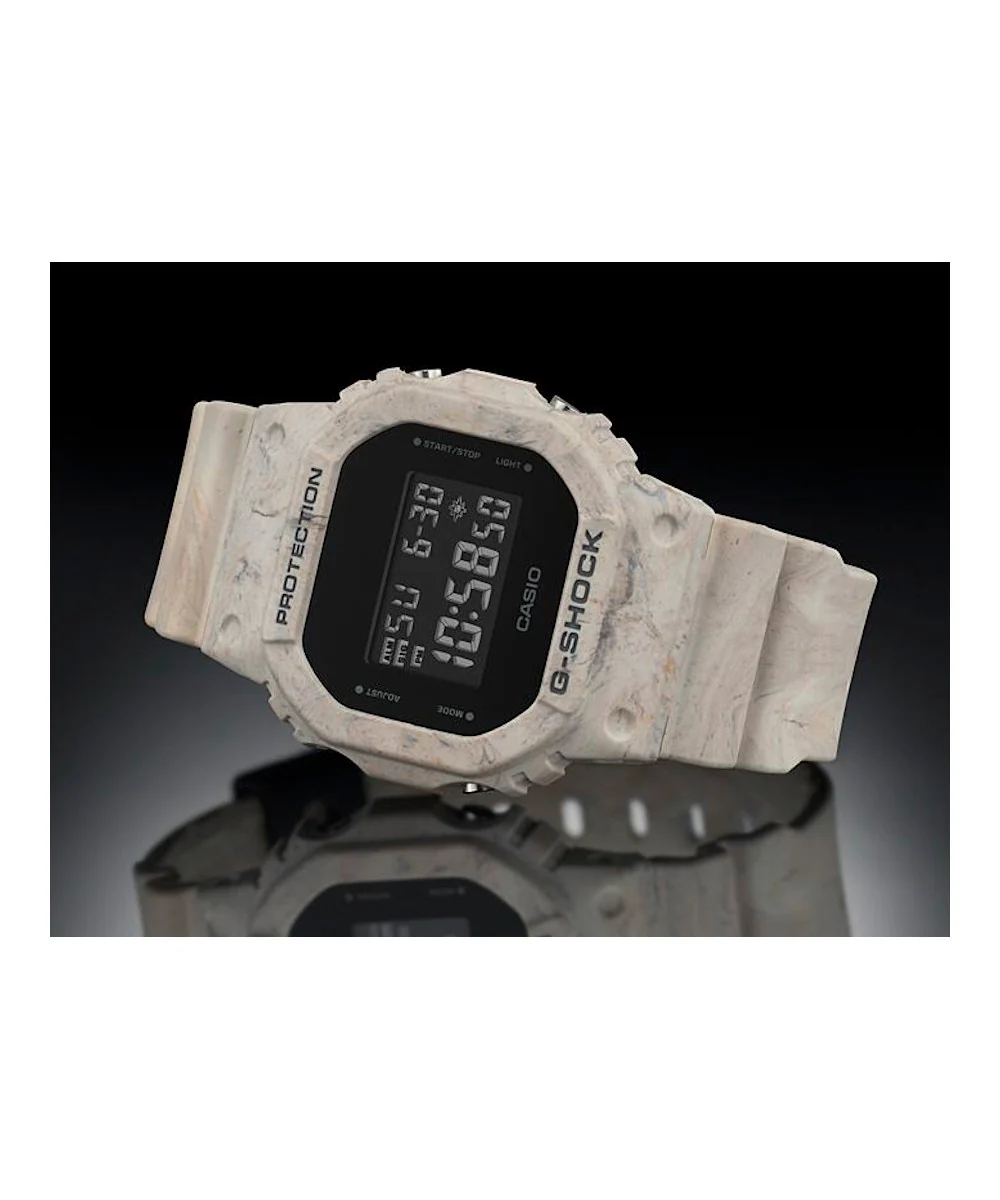RELOJ CASIO G-SHOCK DW-5600WM-5DR- NEGRO - Image 3