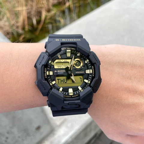 RELOJ CASIO G-SHOCK GA-010GB-1A9DR - NEGRO - Image 2