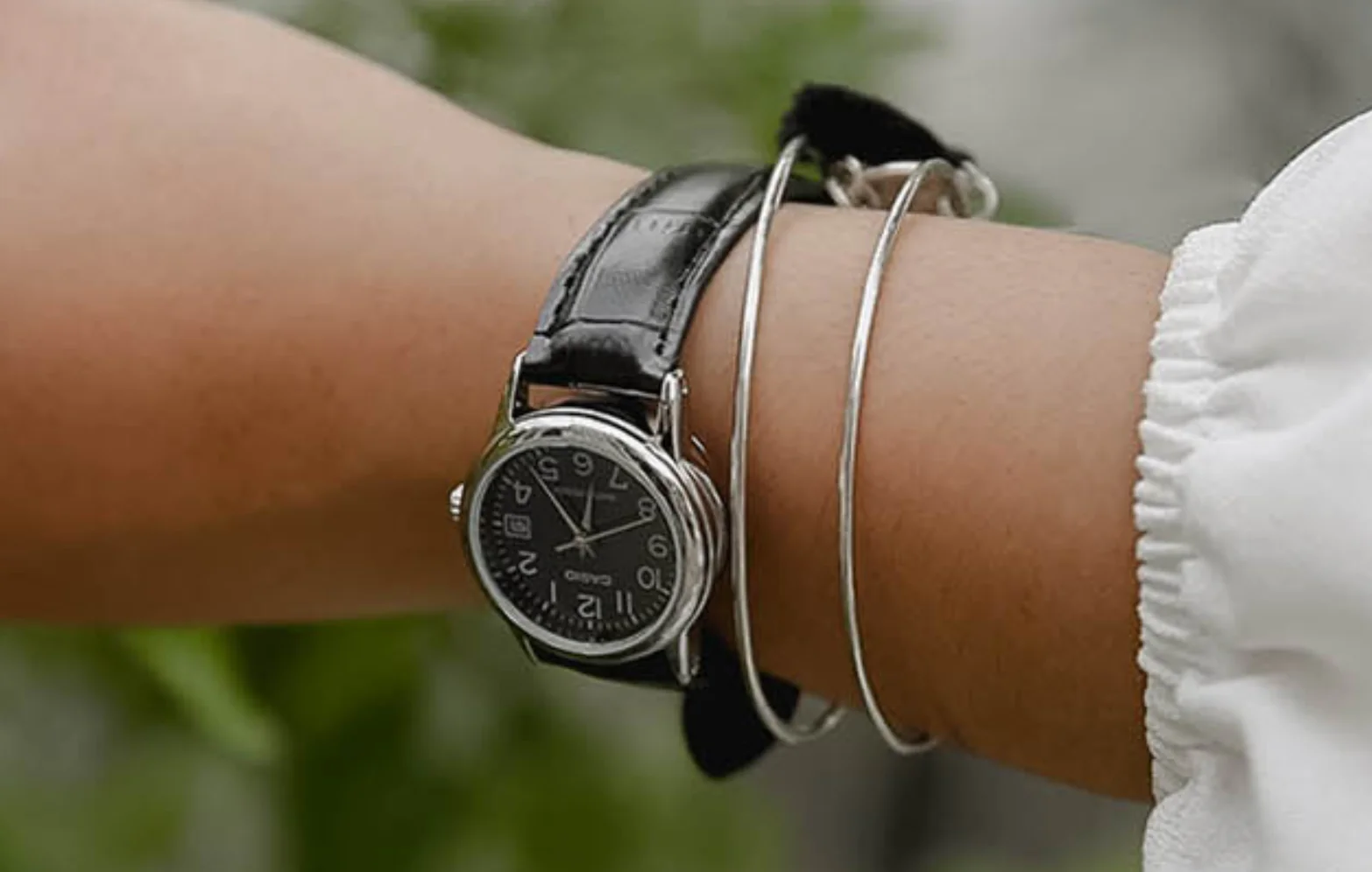 RELOJ PARA MUJER CASIO LTP-V002L-1BUDF -NEGRO - Image 5