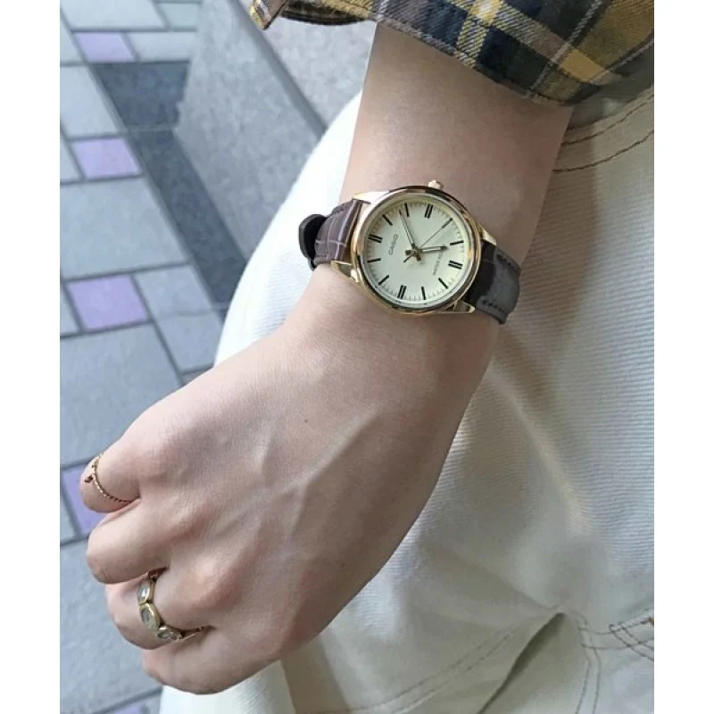 RELOJ PARA MUJER CASIO LTP-V005GL-9AUDF -AMARILLO - Image 2