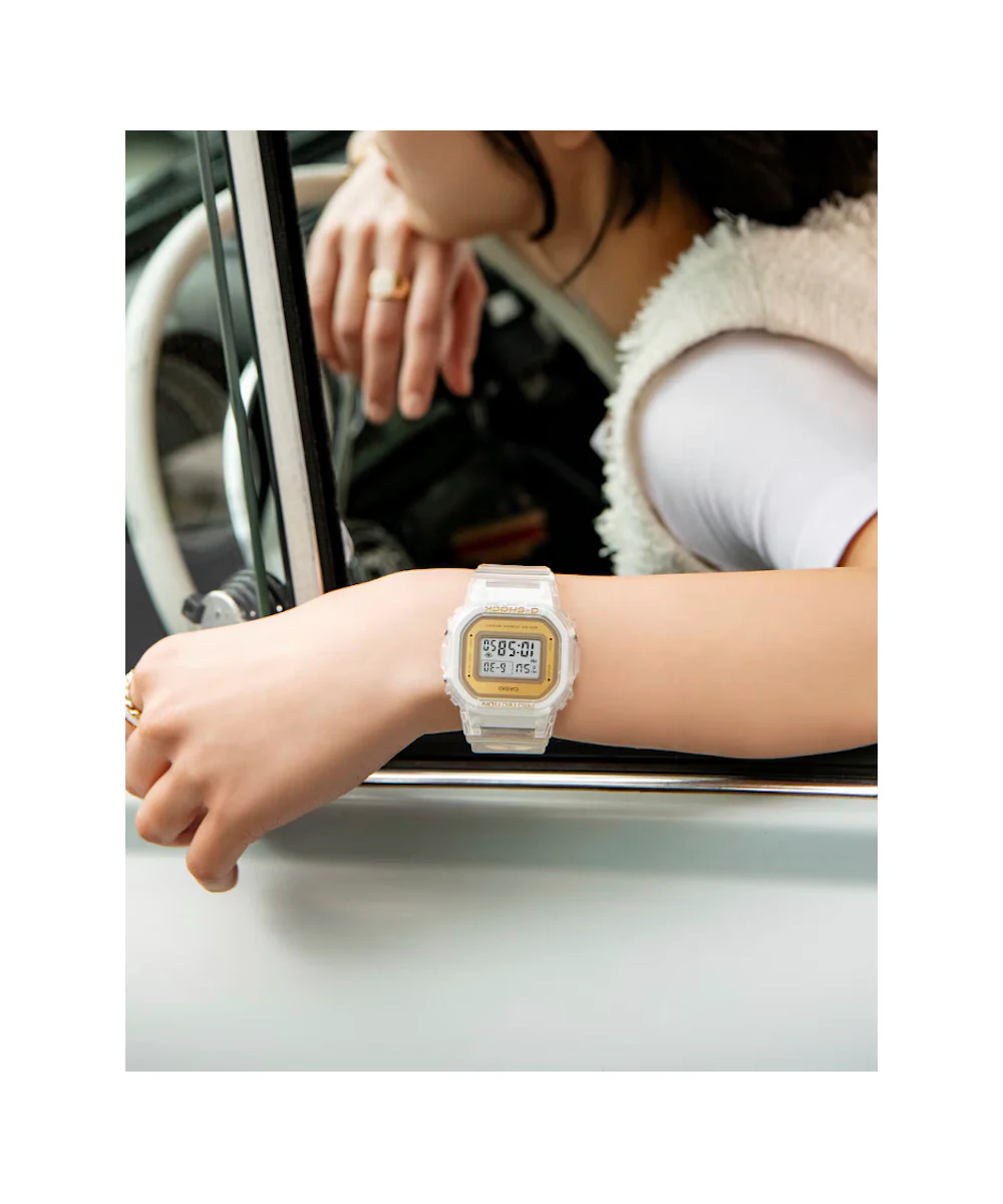 RELOJ CASIO G-SHOCK GMD-S5600SG-7DR- BLANCO - Image 5