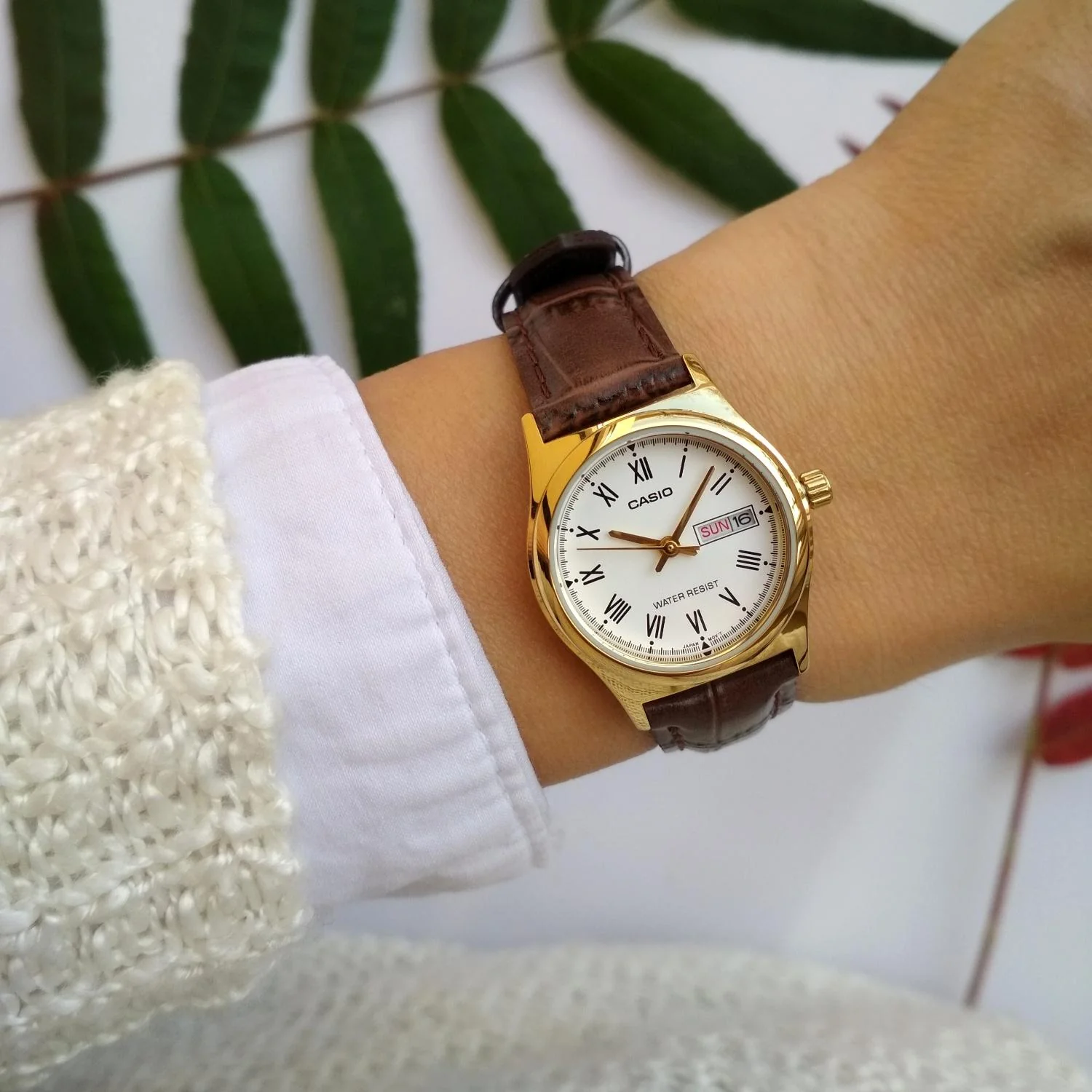 RELOJ PARA MUJER CASIO LTP-V006GL-7BUDF -BLANCO - Image 2